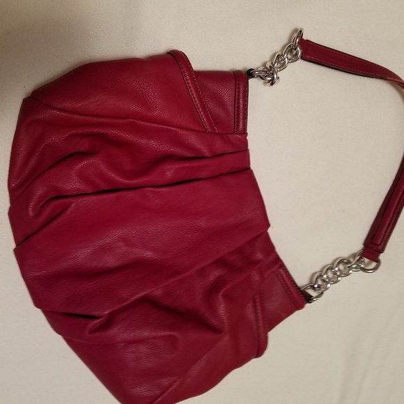 Dark Pink..Vera Wang Purse - Picture 2 of 8